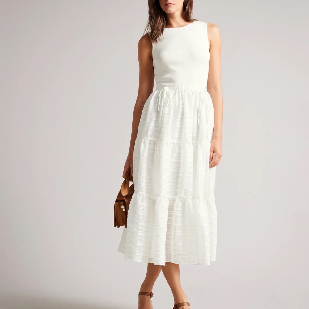 BNWT Ted Baker Skylir Midi Dress